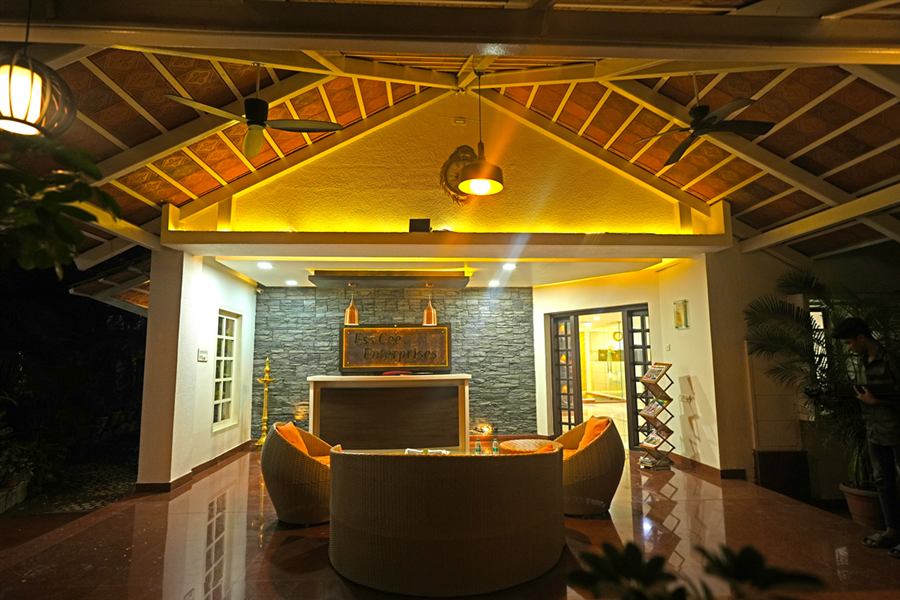 Reception and lounge area at the facility entrance